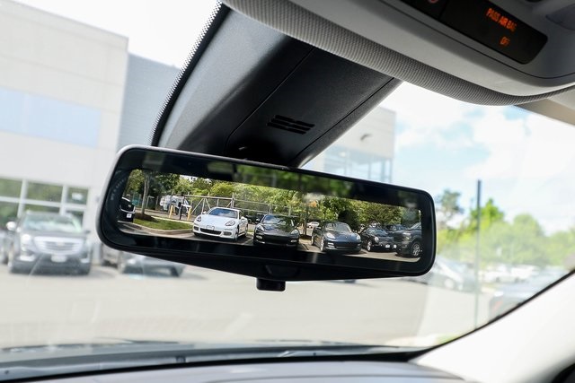 Vehicle image 23 of 95