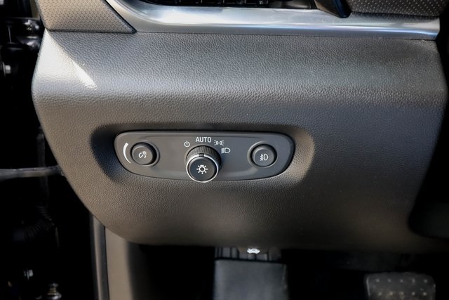 Vehicle image 66 of 95