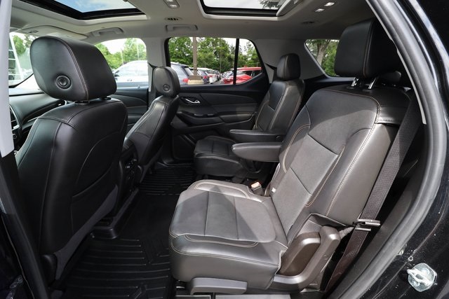 Vehicle image 44 of 95