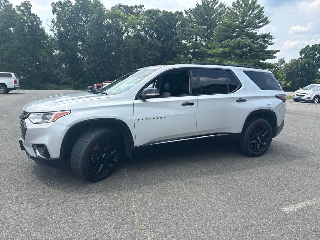 2020 Chevrolet Traverse Premier Image 1 of 7