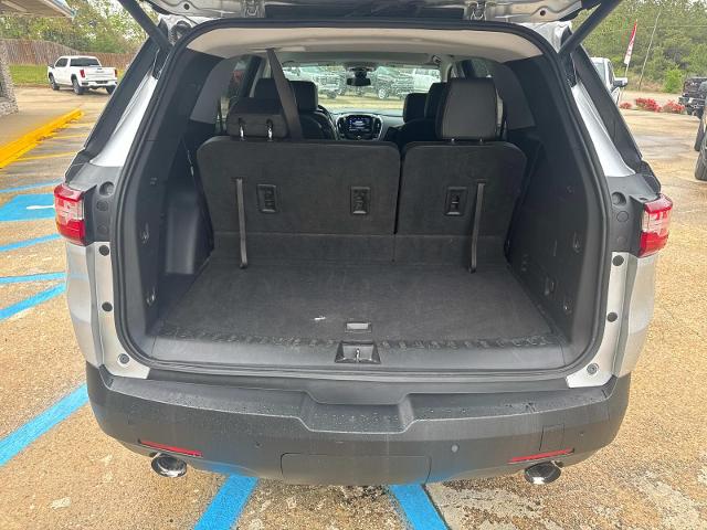 Vehicle image 8 of 27