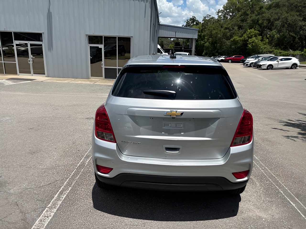 Vehicle image 28 of 29