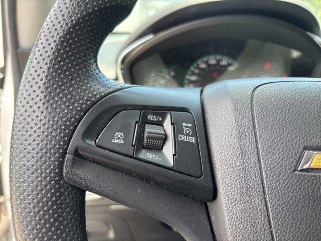 Vehicle image 16 of 29