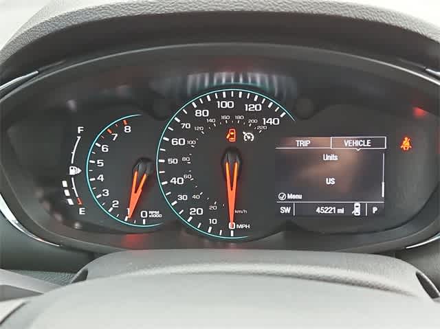 Vehicle image 33 of 36