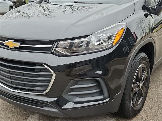 Vehicle image 11 of 36