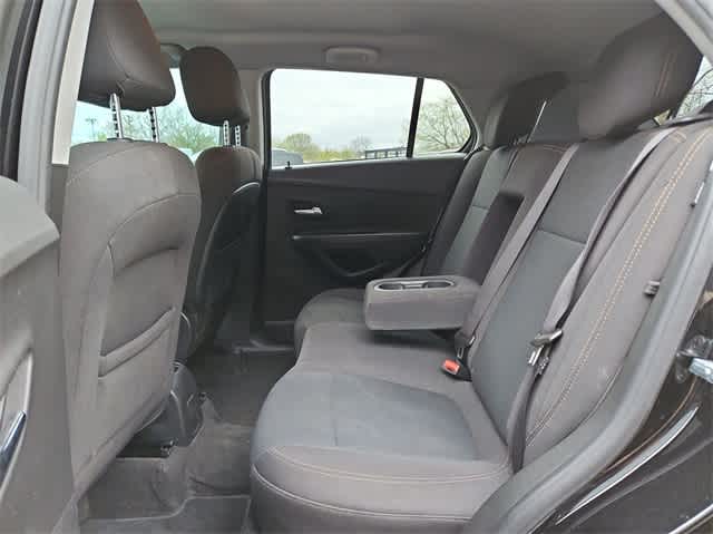 Vehicle image 20 of 36