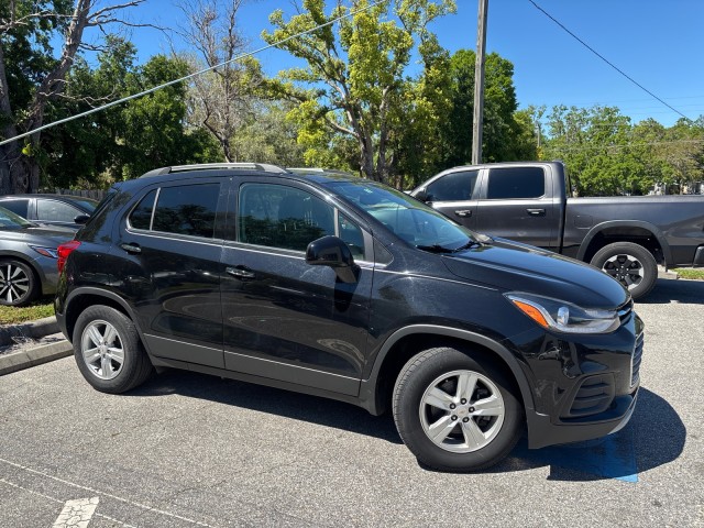 Vehicle image 5 of 22
