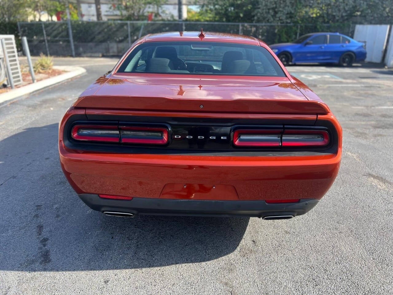 Vehicle image 10 of 56