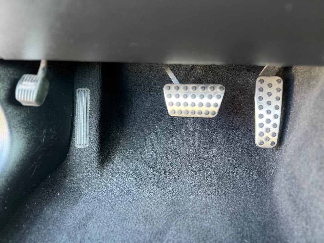 Vehicle image 24 of 56
