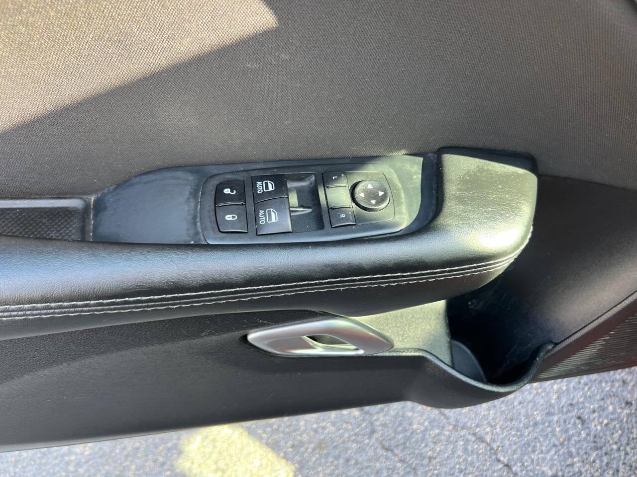 Vehicle image 36 of 56