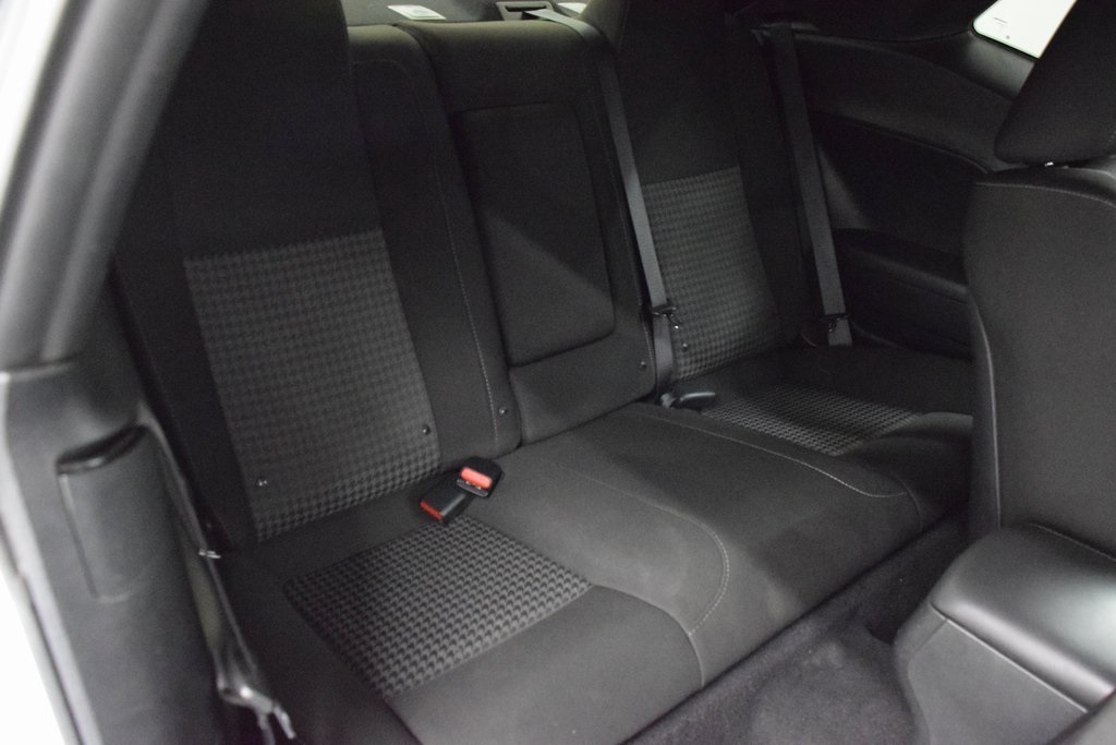 2020 Dodge Challenger R/T Image 13 of 31