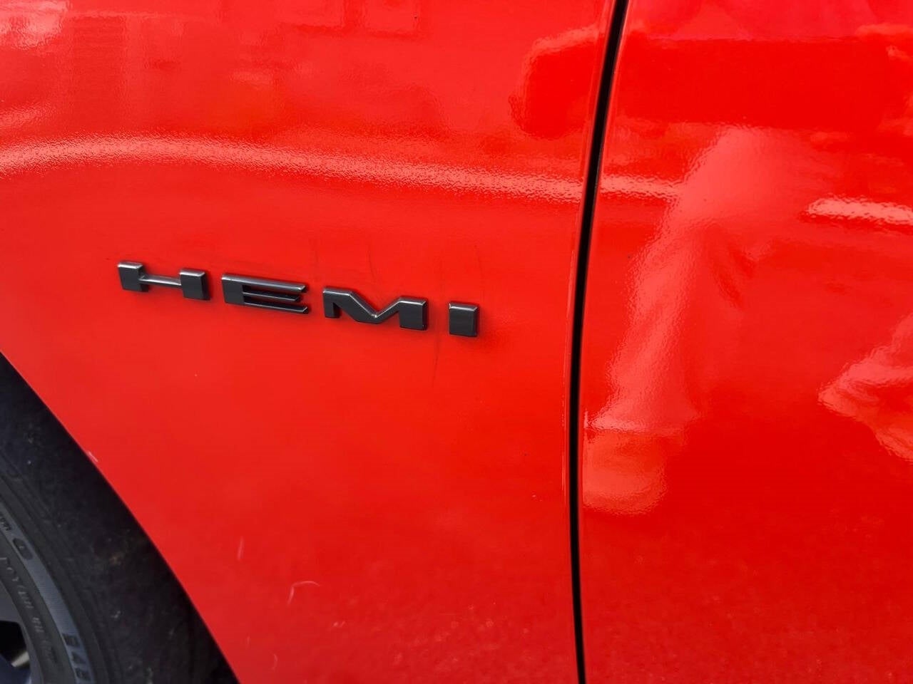 Vehicle image 26 of 46