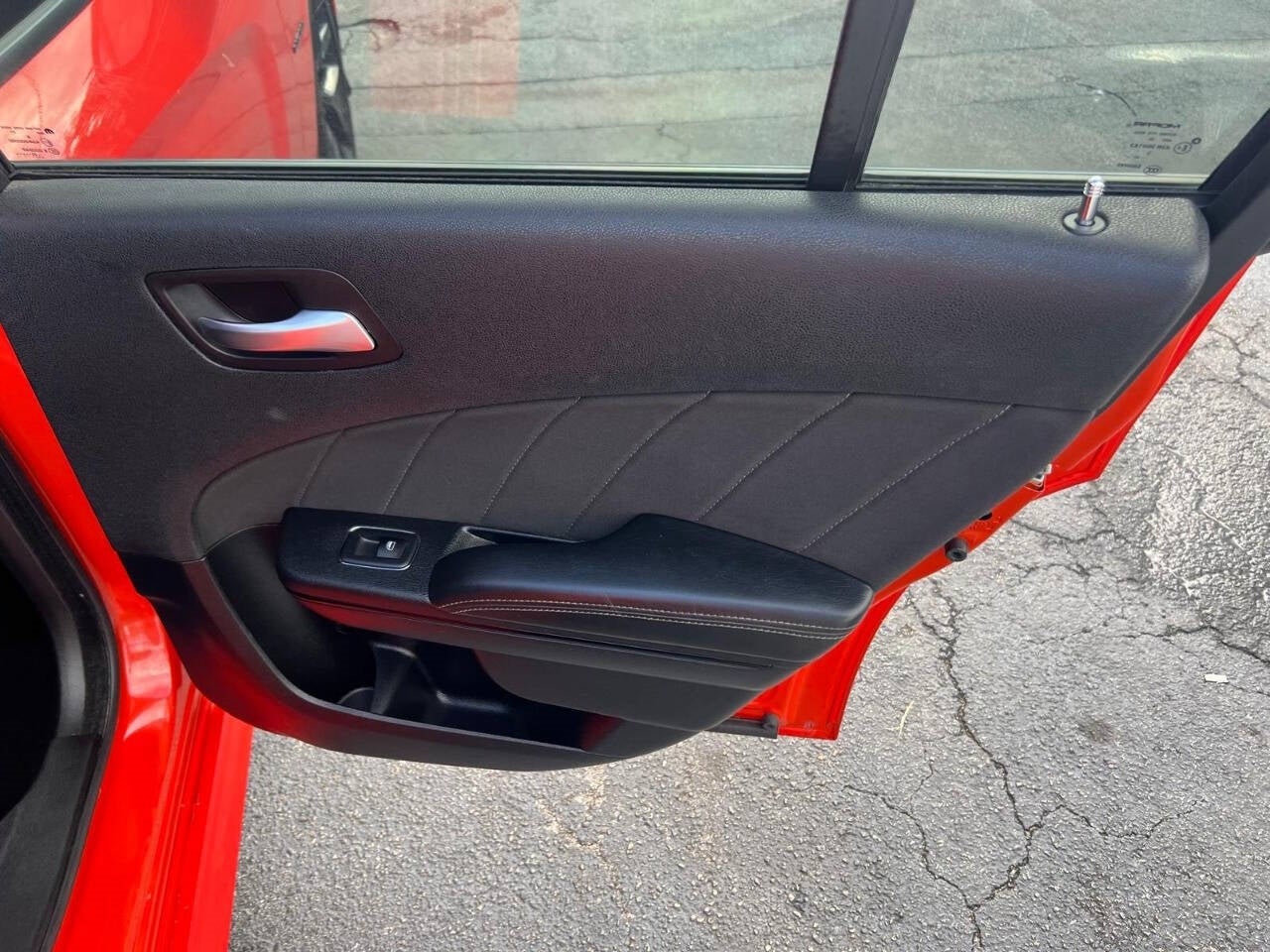 Vehicle image 22 of 46