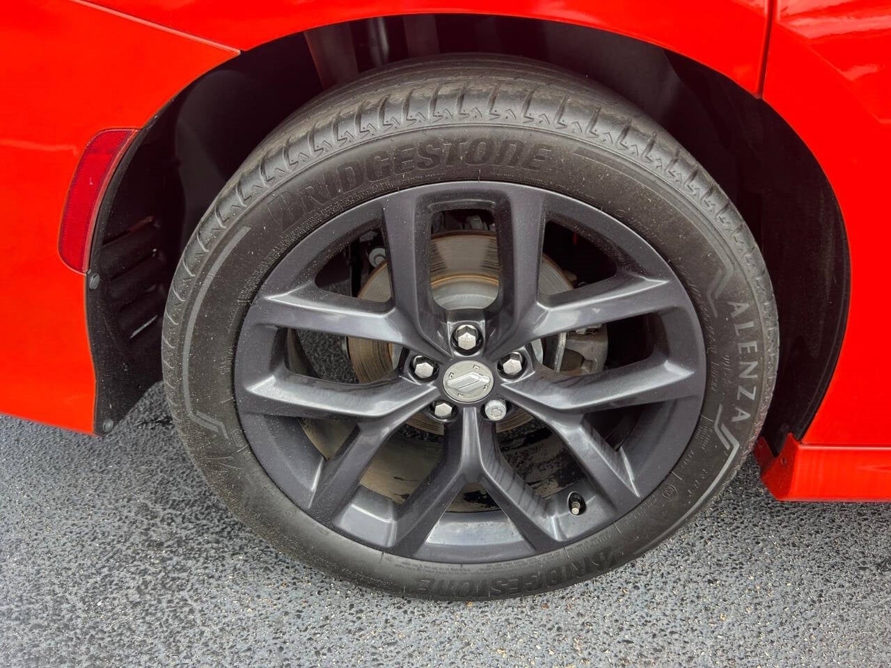 Vehicle image 20 of 46