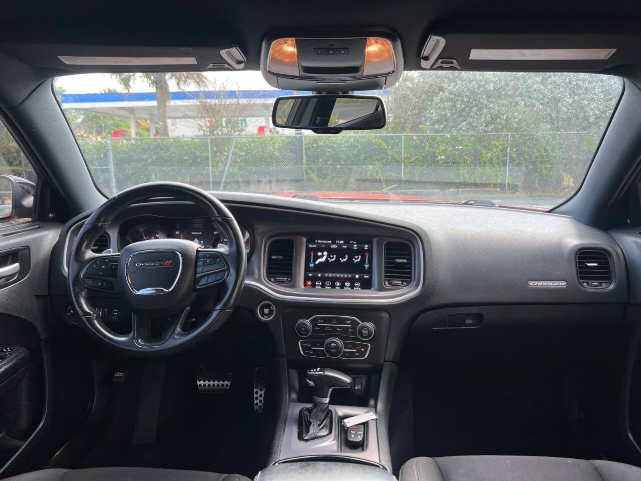 Vehicle image 34 of 46