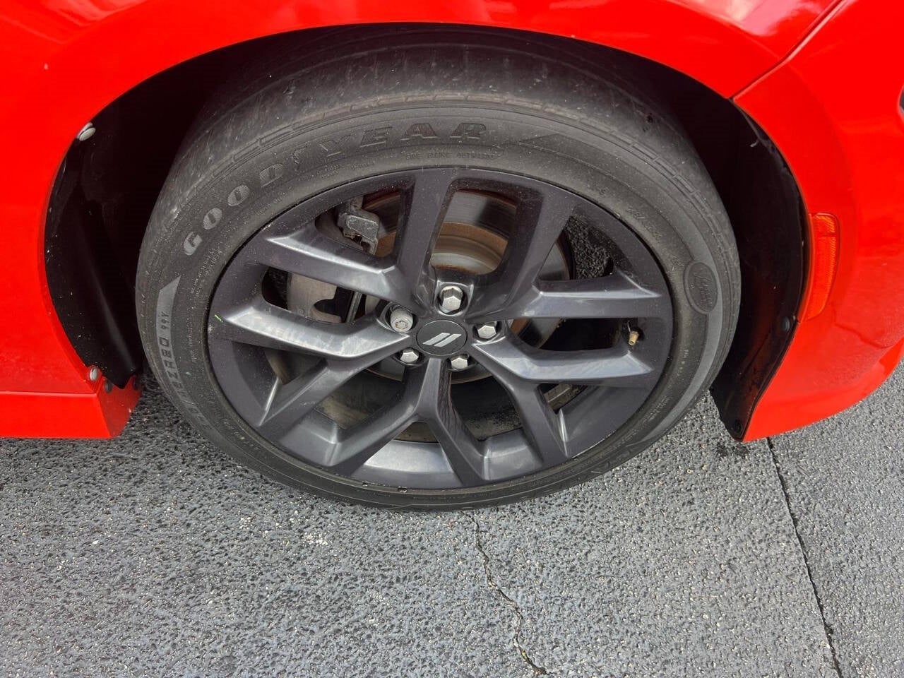 Vehicle image 24 of 46