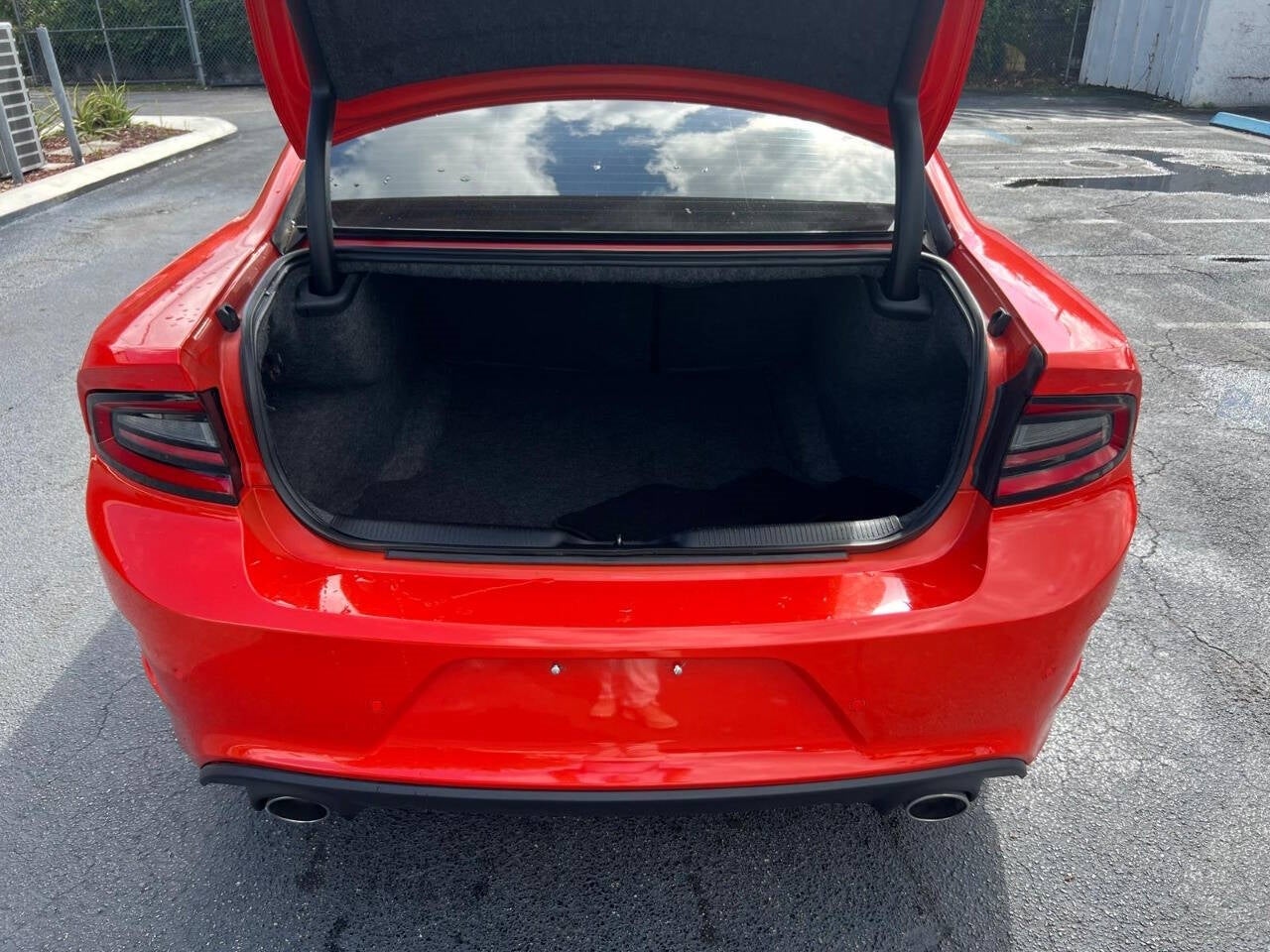 Vehicle image 13 of 46