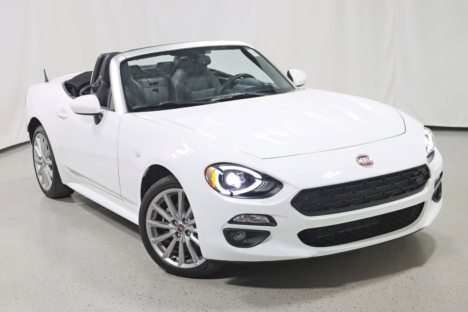 Vehicle image 5 of 33