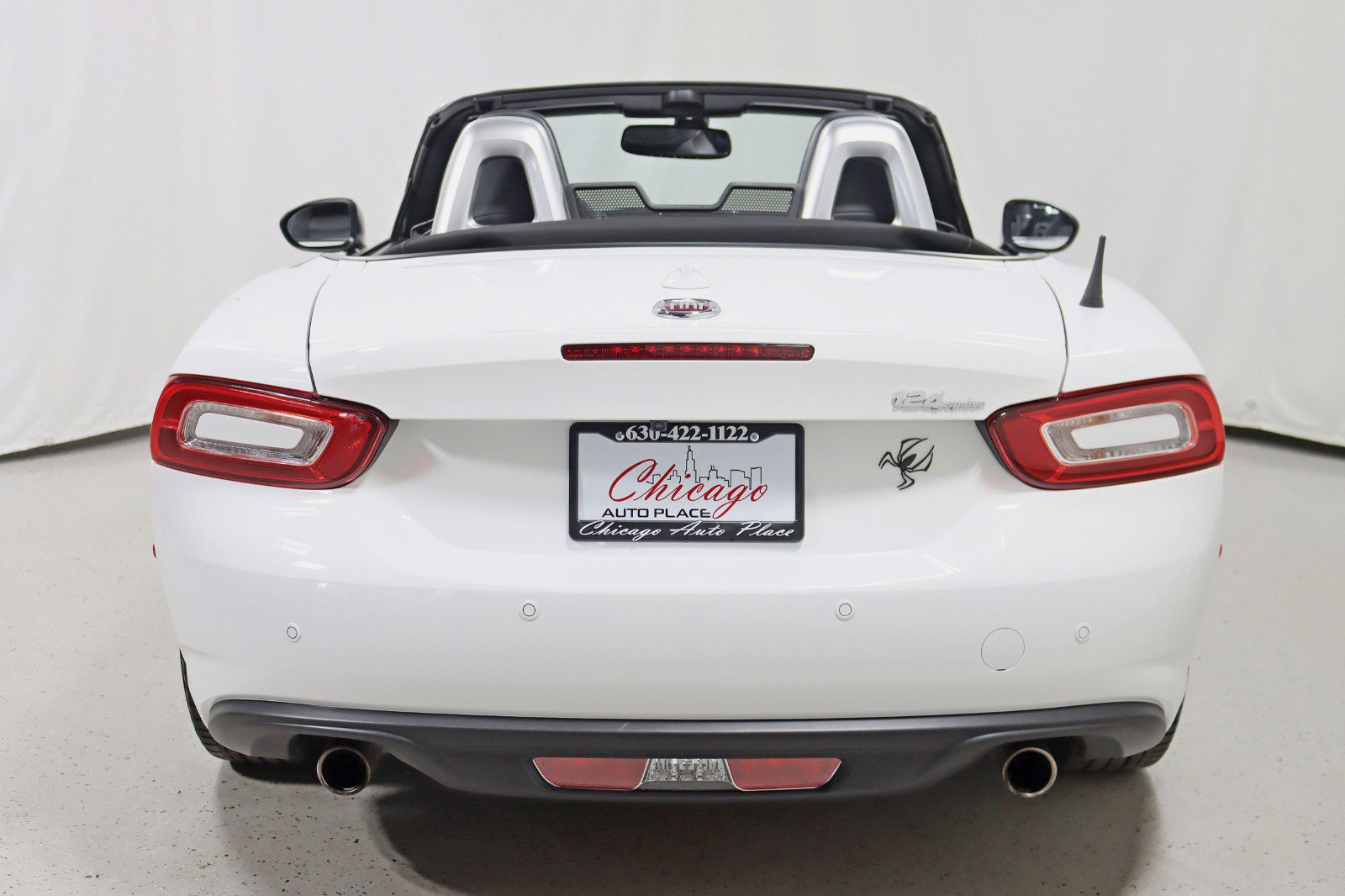 Vehicle image 7 of 33