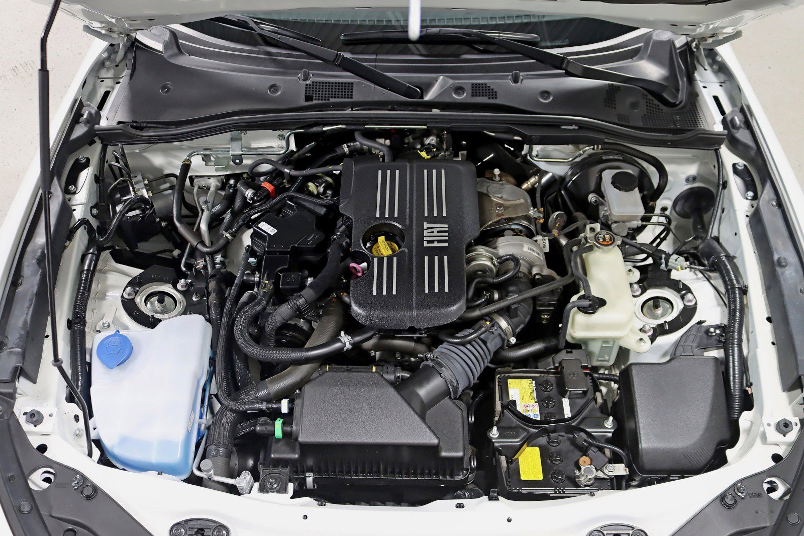 Vehicle image 32 of 33