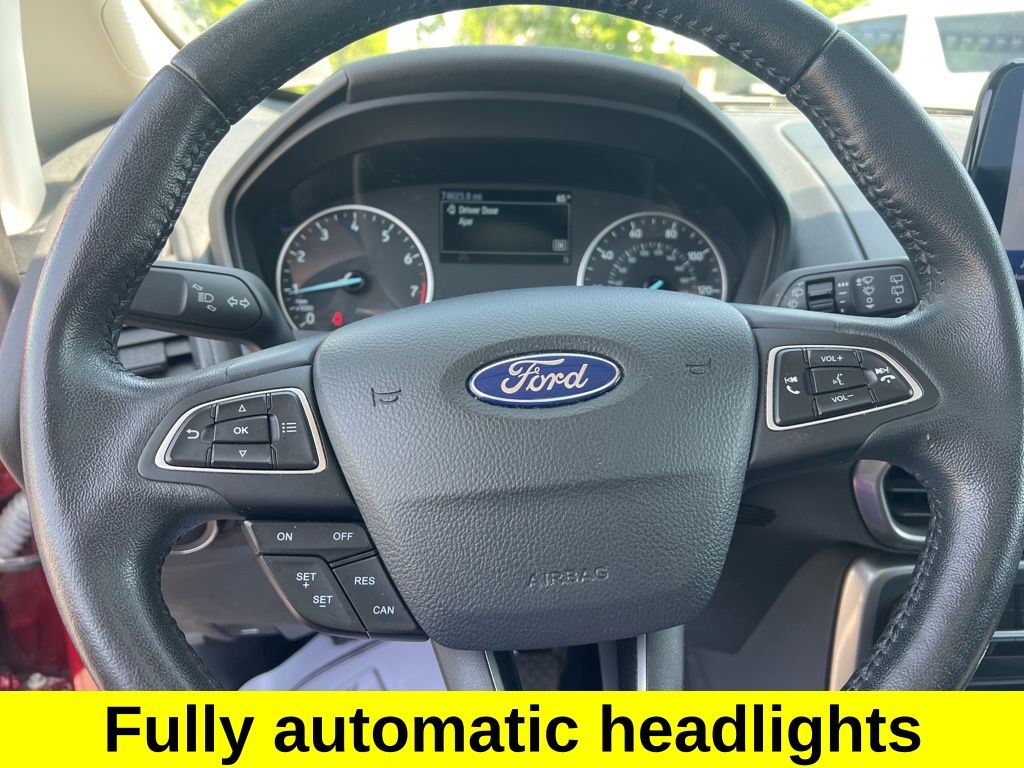 Vehicle image 14 of 21