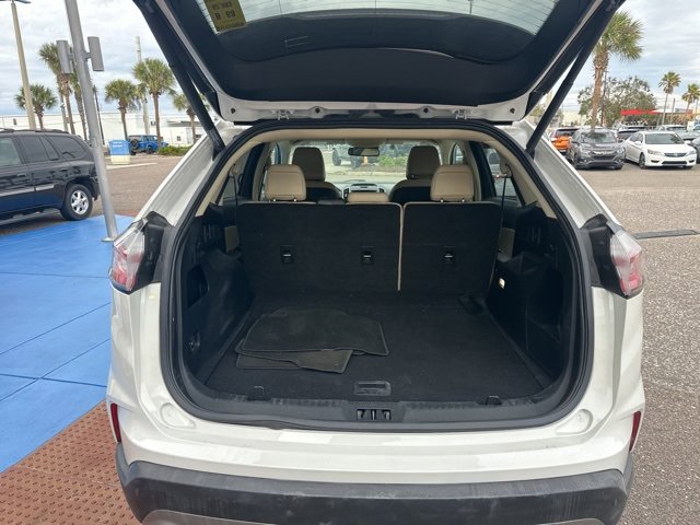 2020 Ford Edge SEL Image 11 of 36