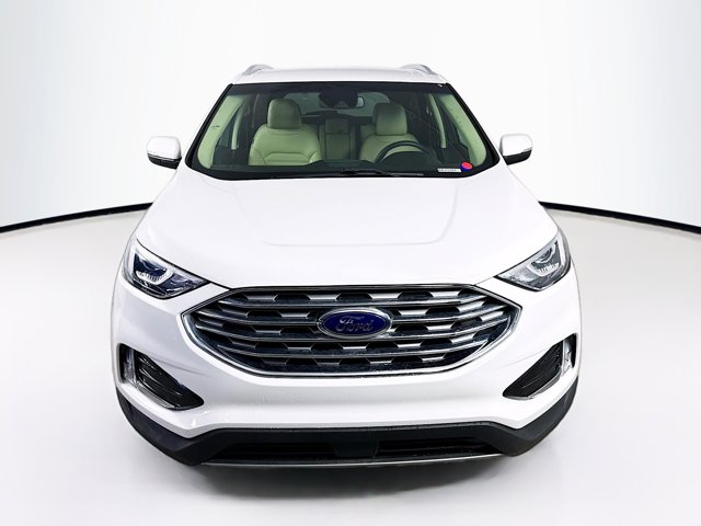 2020 Ford Edge SEL Image 3 of 36