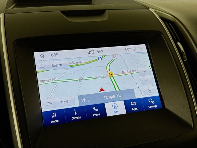 2020 Ford Edge SEL Image 24 of 36