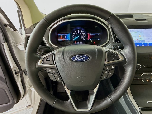2020 Ford Edge SEL Image 20 of 36