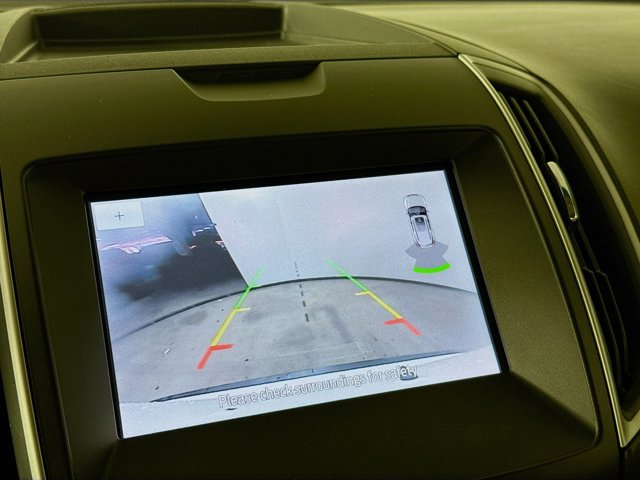 2020 Ford Edge SEL Image 25 of 36