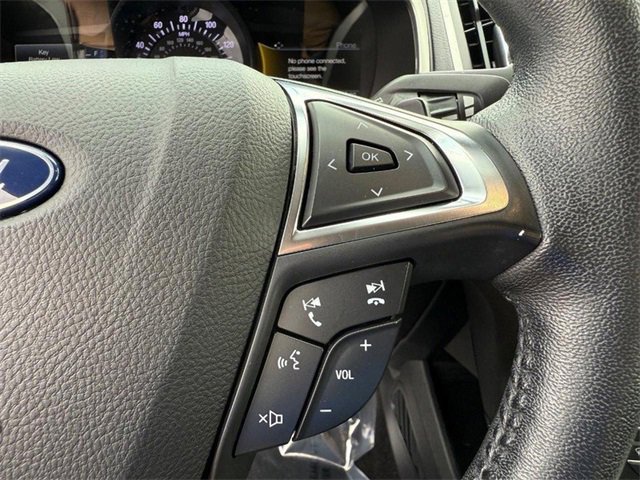 Vehicle image 27 of 33