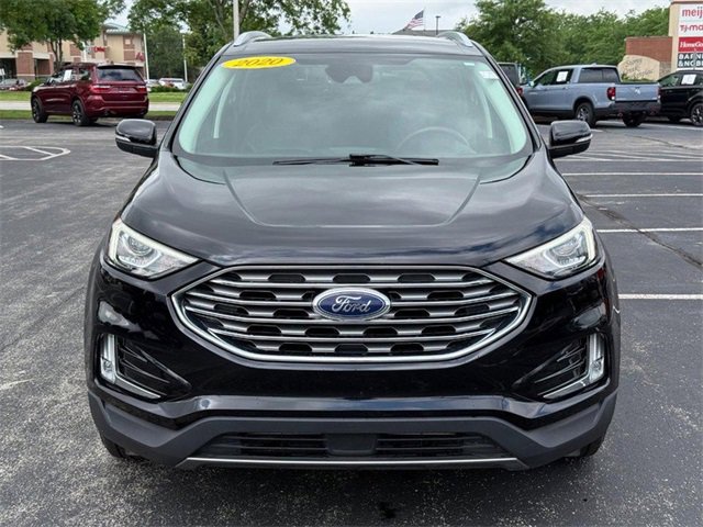 Vehicle image 2 of 33