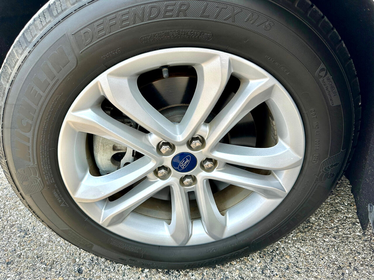 Vehicle image 45 of 50