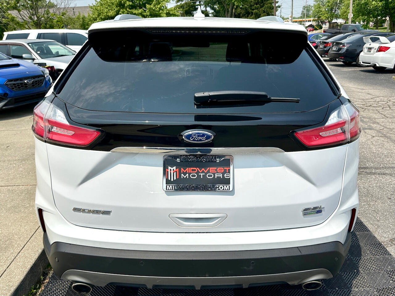 Vehicle image 14 of 50