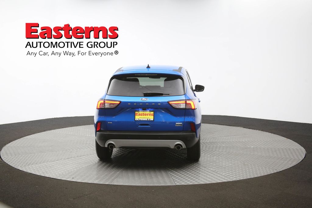 Vehicle image 28 of 98
