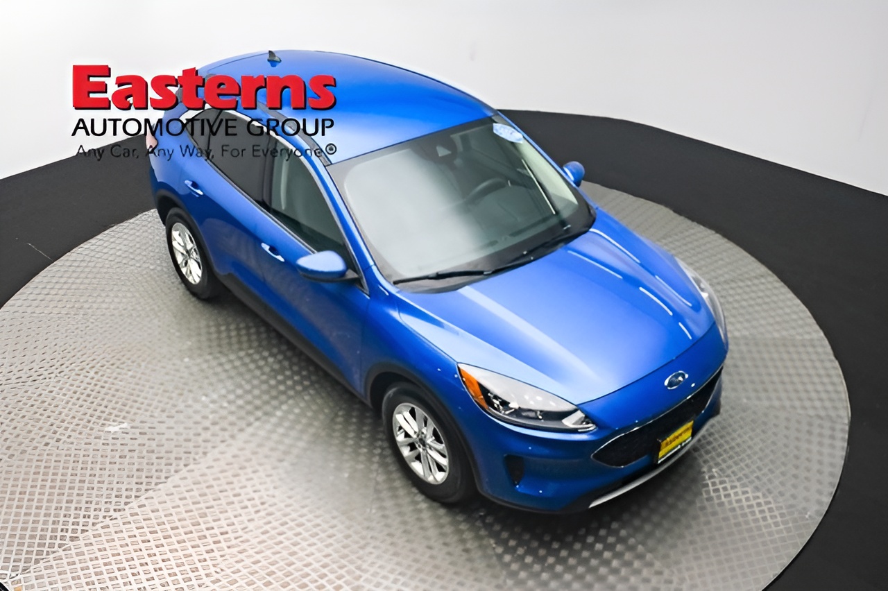Vehicle image 77 of 98