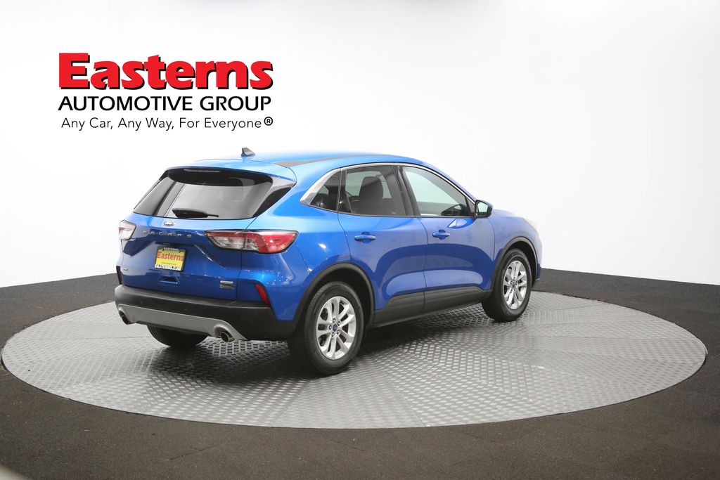 Vehicle image 21 of 98