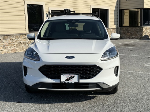 Vehicle image 2 of 26