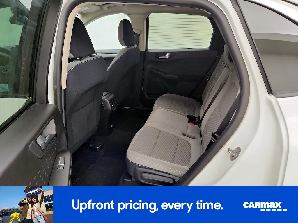 2020 Ford Escape SE Image 11 of 26