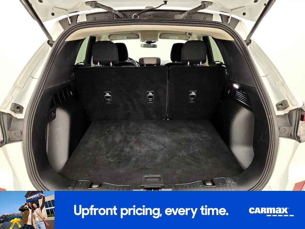 2020 Ford Escape SE Image 10 of 26