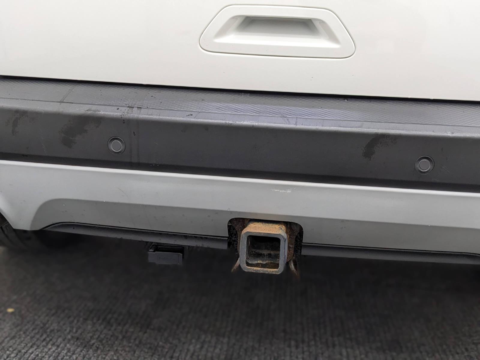 Vehicle image 19 of 43