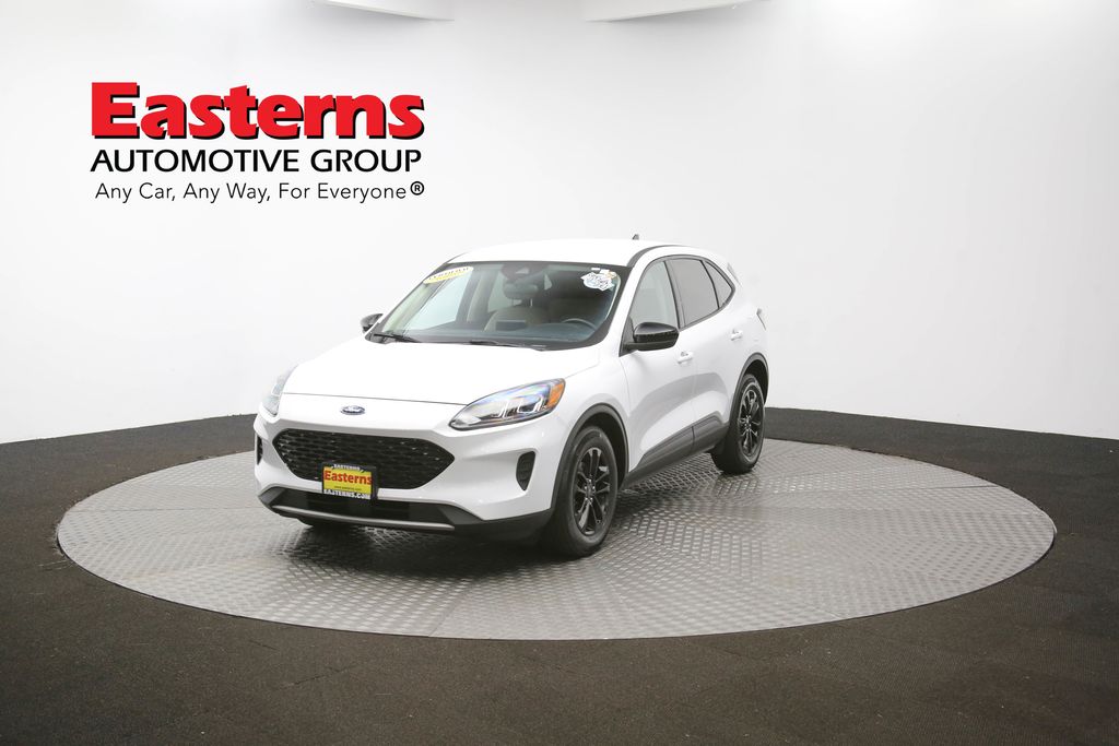 Vehicle image 2 of 97