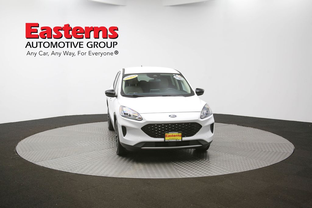 Vehicle image 15 of 97