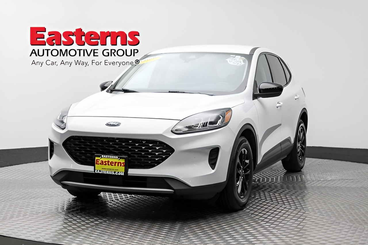 Vehicle image 65 of 97