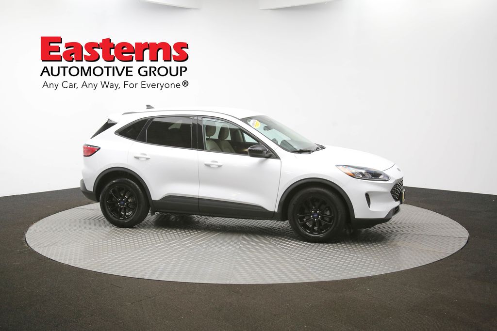 Vehicle image 12 of 97