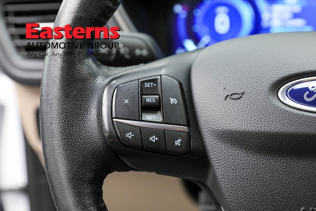 Vehicle image 45 of 97