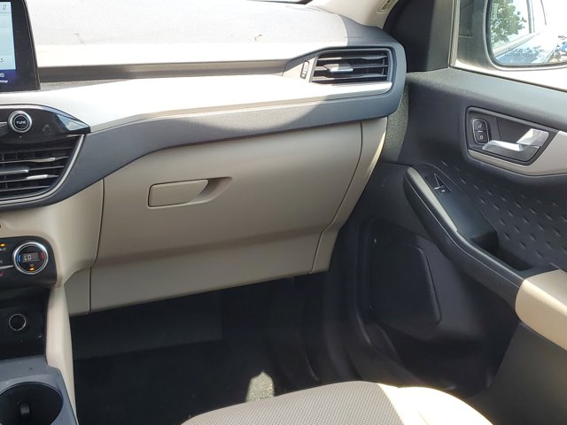Vehicle image 22 of 31