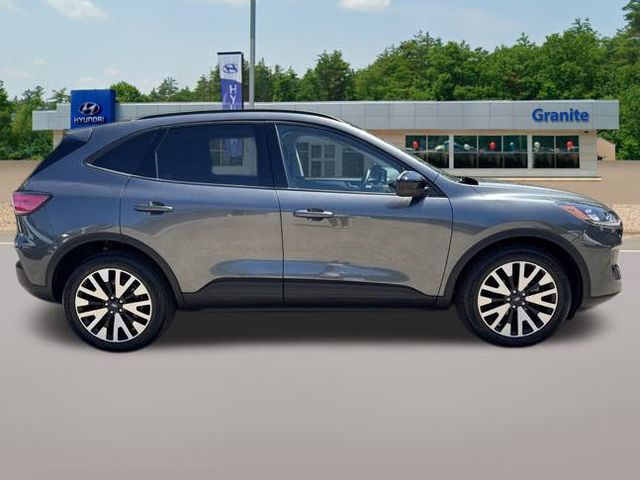 Vehicle image 5 of 24