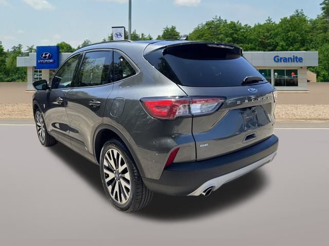 Vehicle image 8 of 24