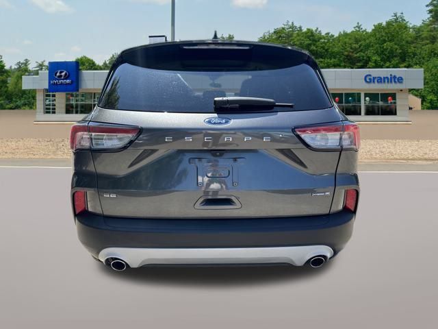 Vehicle image 7 of 24
